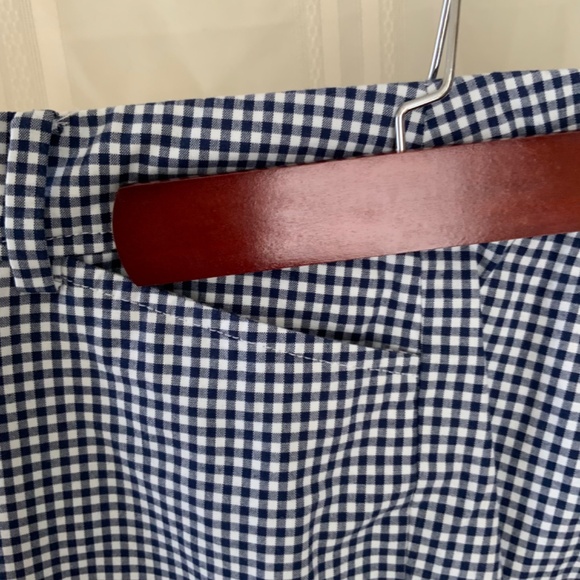 Talbots Ladies Summer Shorts. - Picture 5 of 8